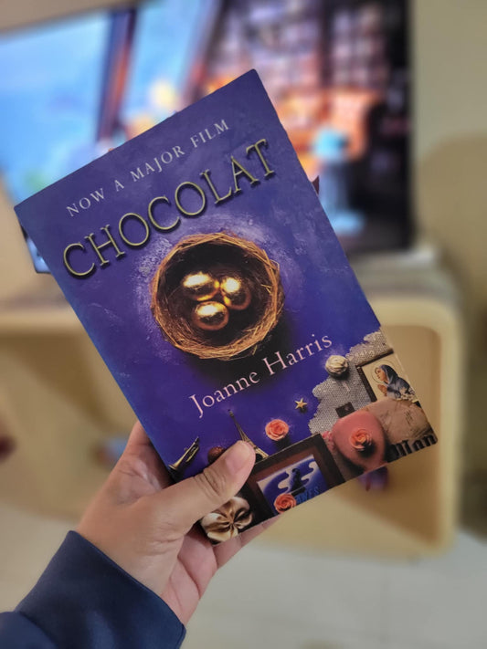 Chocolat by Joanne Harris : A Book Review as a Chocolatier